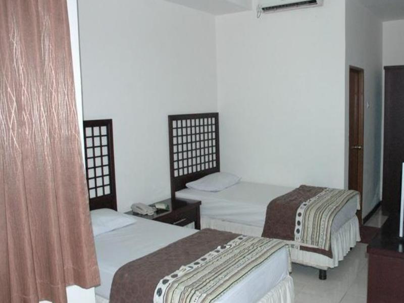 Hotel Bontocinde Makassar Kültér fotó